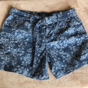 Calvin Klein Floral Shorts size 10